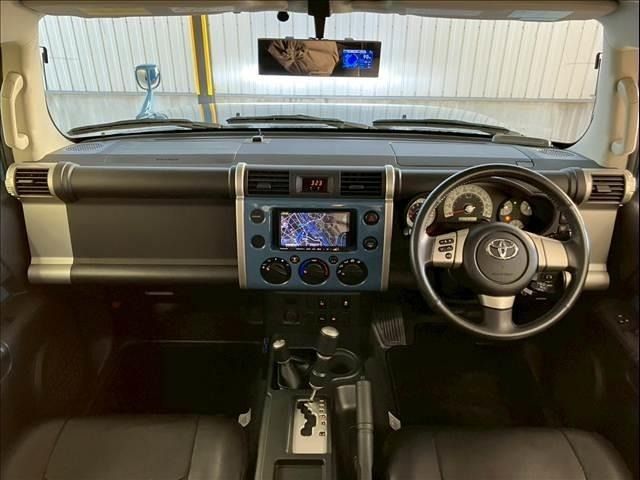 TOYOTA FJ CRUISER 4WD 2013