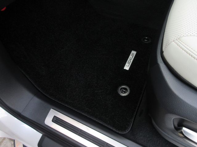 TOYOTA LEXUS LX600 2024