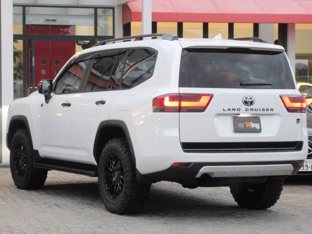 TOYOTA LANDCRUISER wagon 2024