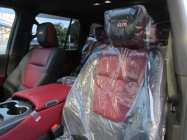 TOYOTA LANDCRUISER wagon 2024