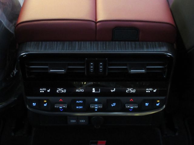 TOYOTA LANDCRUISER wagon 2024