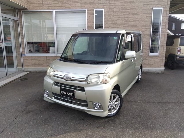 DAIHATSU TANTO 2013