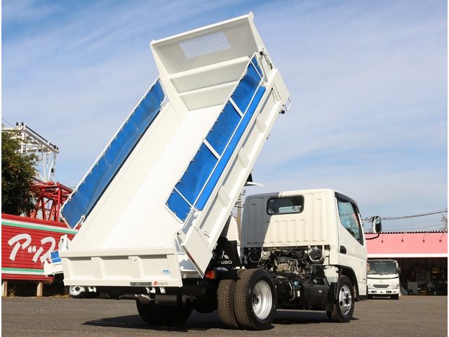 MITSUBISHI CANTER 2019