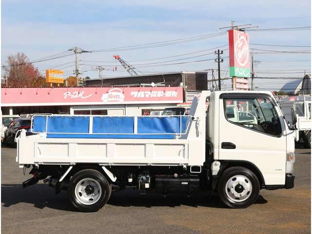 MITSUBISHI CANTER 2019