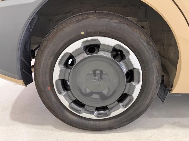 TOYOTA SIENTA HYBRID 2022