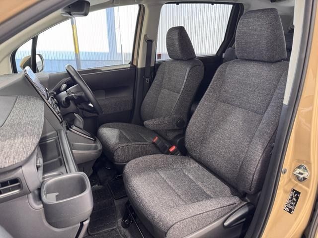 TOYOTA SIENTA HYBRID 2022