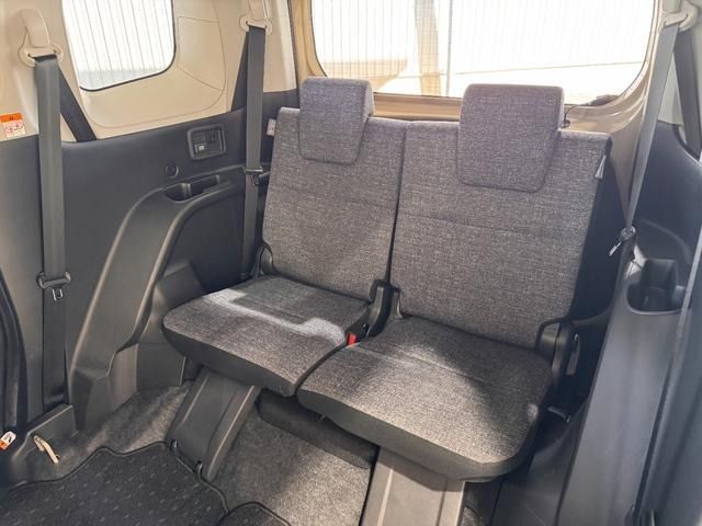 TOYOTA SIENTA HYBRID 2022