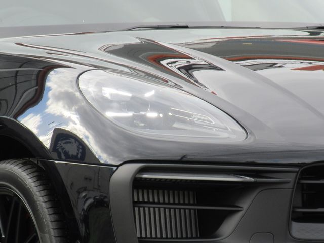 PORSCHE PORSCHE Macan 2024