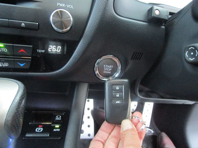 TOYOTA LEXUS RX200t 2017