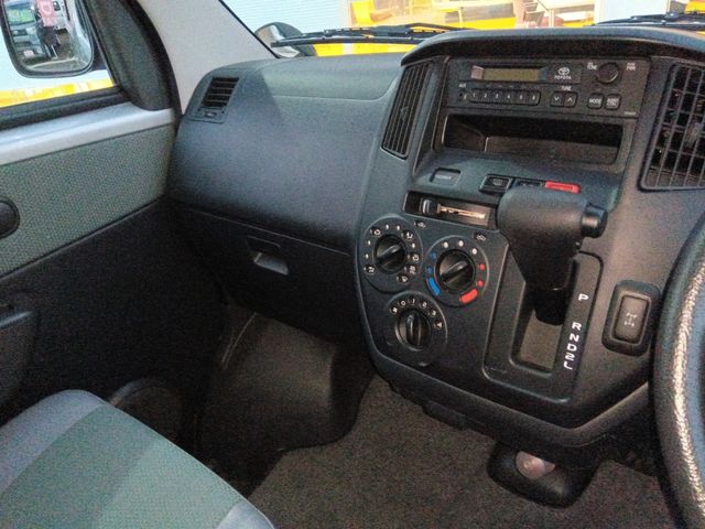 TOYOTA TOWNACE van 4WD 2018