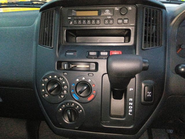 TOYOTA TOWNACE van 4WD 2018