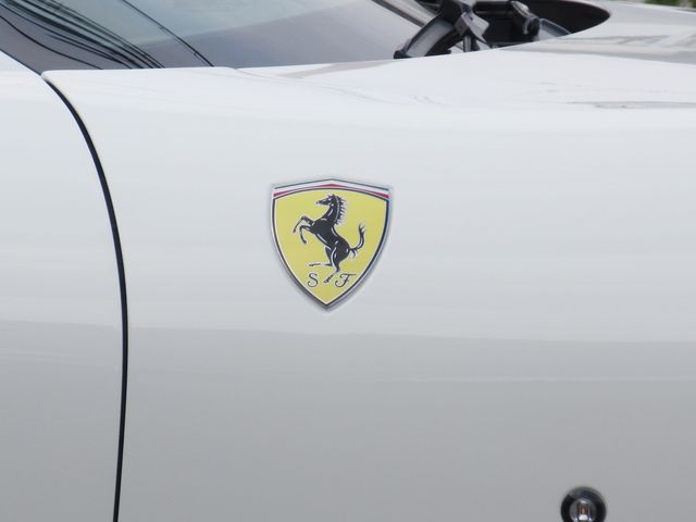 FERRARI FERRARI Roma 2024