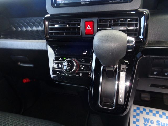 DAIHATSU TANTO CUSTOM 4WD 2020