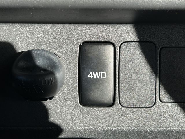 DAIHATSU HIJET truck 4WD 2017