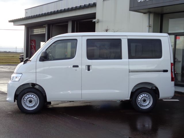 TOYOTA TOWNACE van 4WD 2025