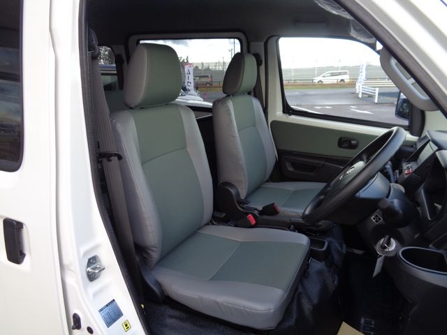 TOYOTA TOWNACE van 4WD 2025