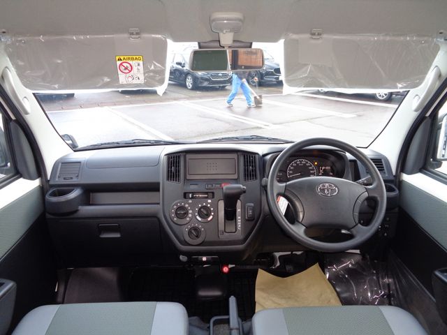 TOYOTA TOWNACE van 4WD 2025