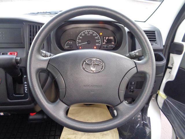 TOYOTA TOWNACE van 4WD 2025