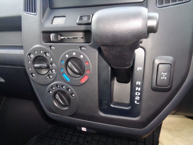 TOYOTA TOWNACE van 4WD 2025