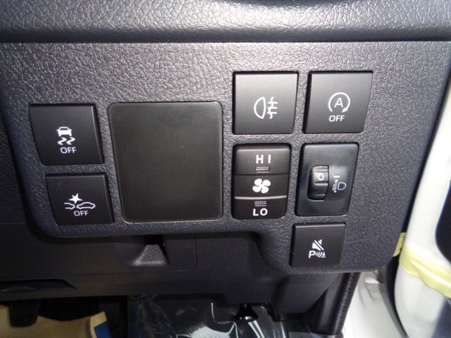 TOYOTA TOWNACE van 4WD 2025