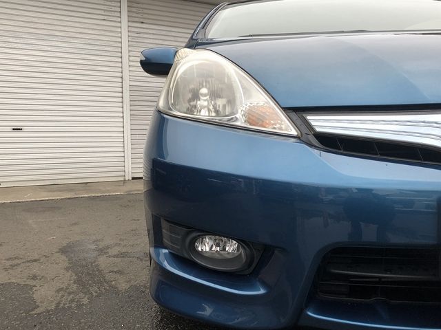 HONDA FIT SHUTTLE HYBRID 2013