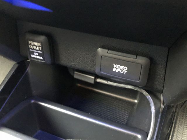 HONDA FIT SHUTTLE HYBRID 2013