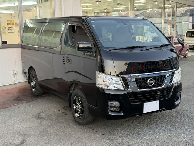 NISSAN NV350 CARAVAN 4WD 2013