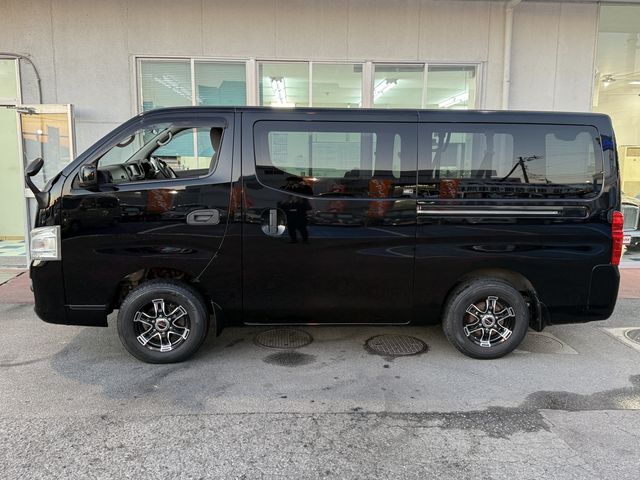 NISSAN NV350 CARAVAN 4WD 2013