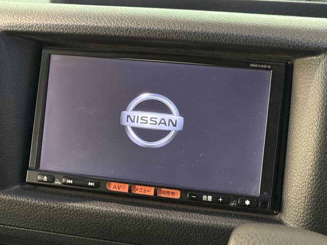 NISSAN NV350 CARAVAN 4WD 2013