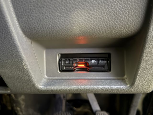 NISSAN NV350 CARAVAN 4WD 2013