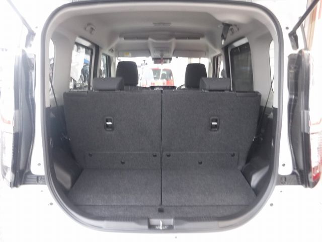 MITSUBISHI DELICA D:2 4WD 2023