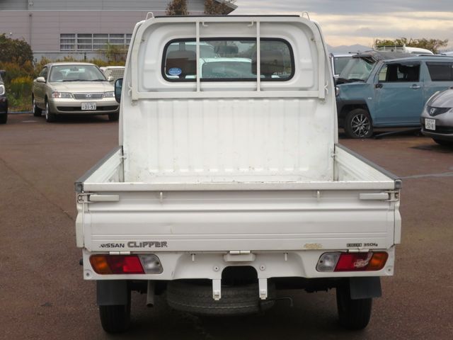 NISSAN CLIPPER truck 4WD 2006