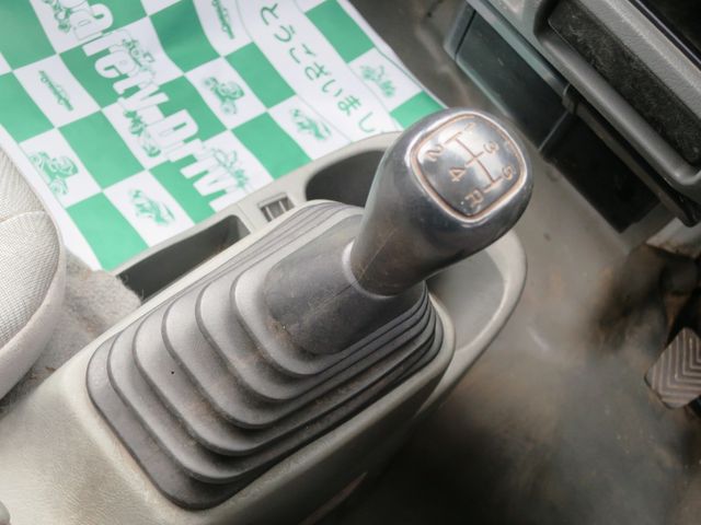 NISSAN CLIPPER truck 4WD 2006