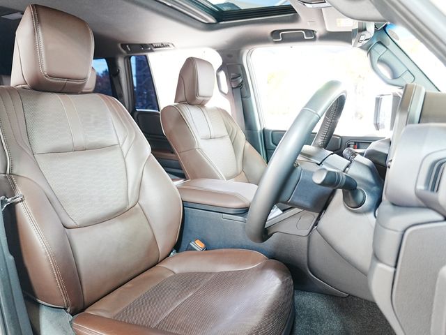 TOYOTA LANDCRUISER 250 2024