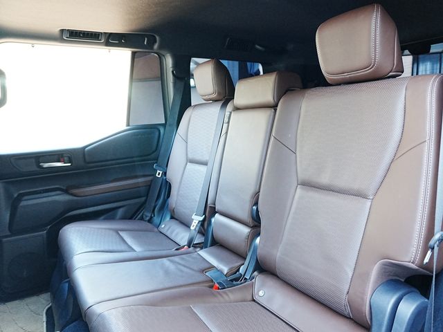 TOYOTA LANDCRUISER 250 2024