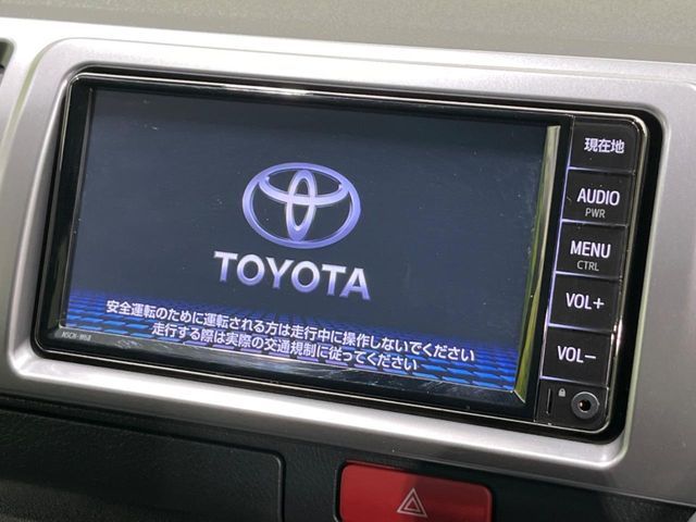 TOYOTA HIACE van 4WD 2022