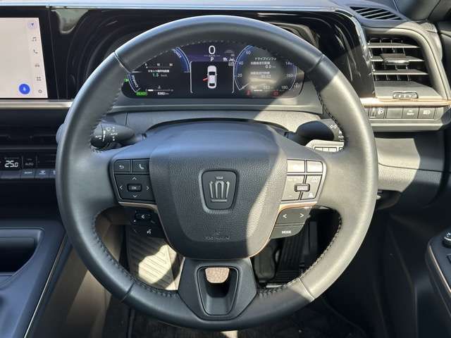 TOYOTA CROWN CROSSOVER 2023