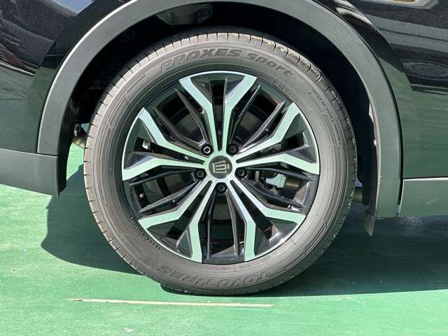 TOYOTA CROWN CROSSOVER 2023