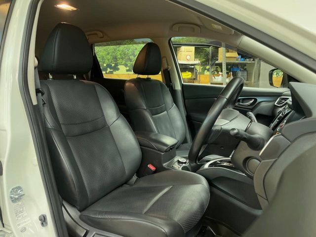 NISSAN X-TRAIL 4WD 2015