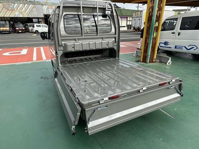 SUZUKI CARRY truck 2025