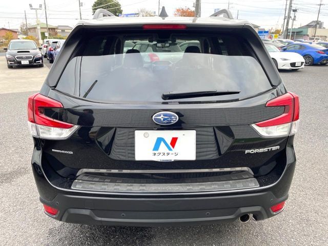 SUBARU FORESTER 2018