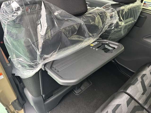 DAIHATSU TANTO FAN CROSS 2025