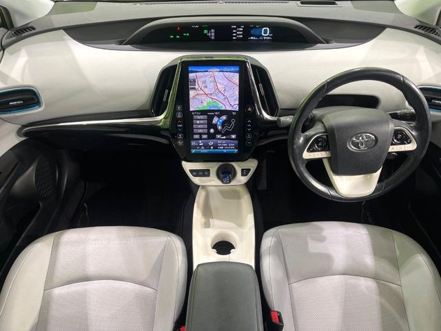 TOYOTA PRIUS PHV 2017