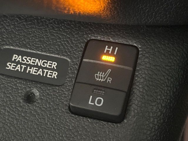 TOYOTA PRIUS PHV 2017