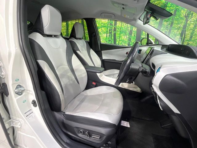 TOYOTA PRIUS PHV 2017