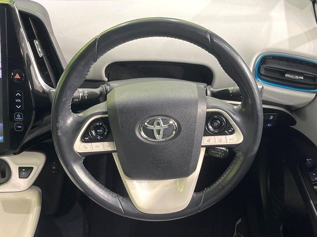 TOYOTA PRIUS PHV 2017