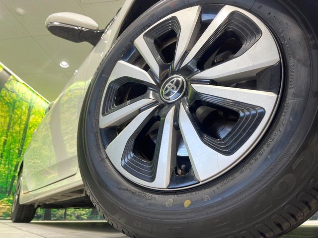 TOYOTA PRIUS PHV 2017