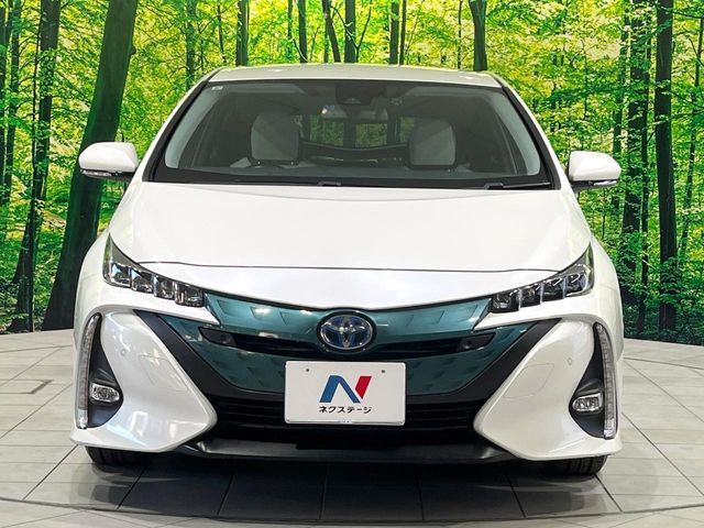 TOYOTA PRIUS PHV 2017