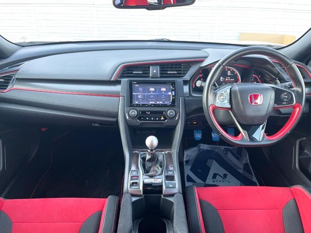 HONDA CIVIC hatchback 2018