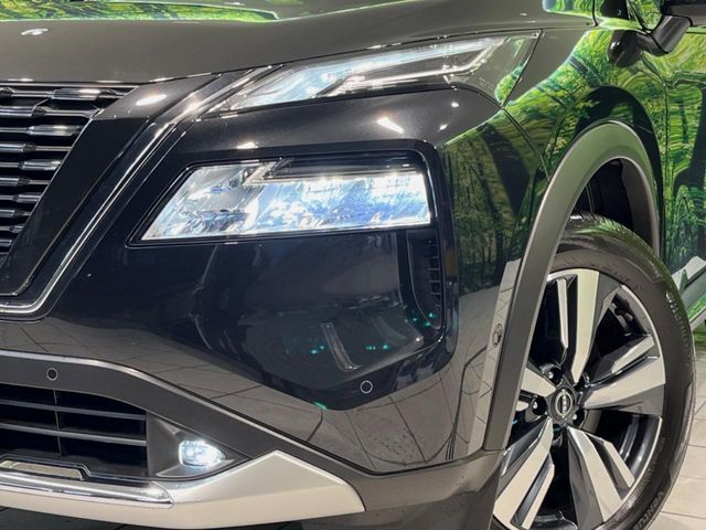 NISSAN X-TRAIL HYBRID 4WD 2024